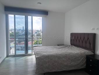 Se vende apartamento en San Rafael Escazú 27-762