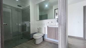 Se vende apartamento en San Rafael Escazú 27-762