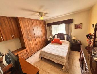 Venta de residencia de lujo en Santa Ana #26-1673 GS