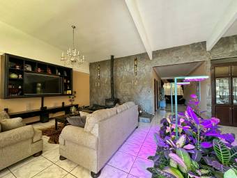 Venta de casa rodeada de naturaleza en El Tirol, Heredia #26-1682 GS Venta de casa rodeada de naturaleza en El Tirol, Heredia #26-1682 GS