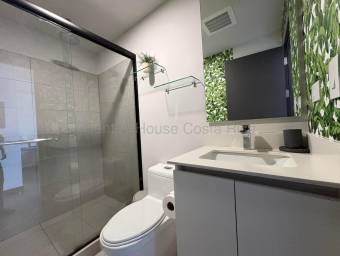 Se alquila apartamento en Sabana San José 27-783