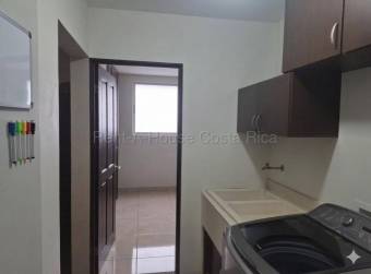 Se vende casa en Sabanilla Montes de Oca 27-778