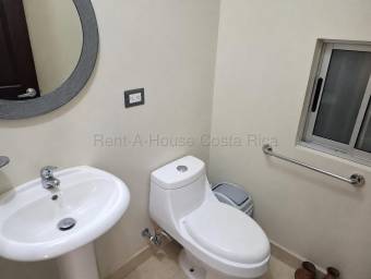 Se vende casa en Sabanilla Montes de Oca 27-778