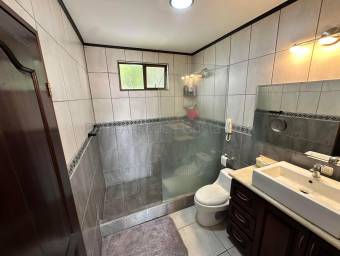 Venta de Casa en La Ribera de Belen. RAH 27-808