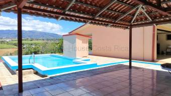 Venta de Hermosa Casa en San Isidro, Alajuela / Mls. 26-1597 OFC JB