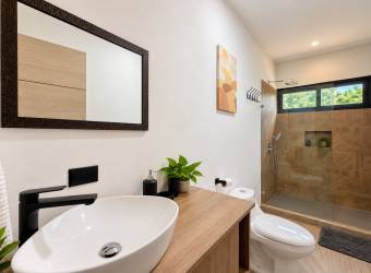 FURNISHED 3-BEDROOM HOME WITH PRIVATE POOL IN TAMARINDO