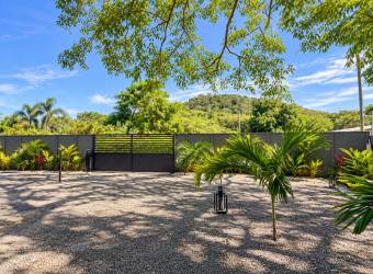 FURNISHED 3-BEDROOM HOME WITH PRIVATE POOL IN TAMARINDO