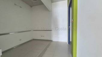 Venta de Moderno Local Comercial en Plaza Murano, Santa Ana / Mls. 26-2045 OFC JB, $ 780,000, 3, San José, Santa Ana