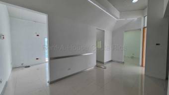 Venta de Moderno Local Comercial en Plaza Murano, Santa Ana / Mls. 26-2045 OFC JB, $ 780,000, 3, San José, Santa Ana