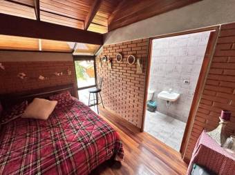 Venta de Exclusiva Casa de Lujo en El Tirol, San Rafael de Heredia / Mls. 26-442 OFC JB
