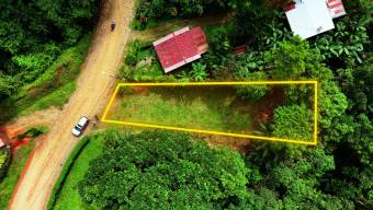 SE VENDE LOTE LISTO PARA CONSTRUIR RODEADO DE NATURALEZA Y A 10 MINUTOS DEL CENTRO