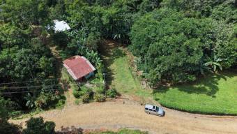 SE VENDE LOTE LISTO PARA CONSTRUIR RODEADO DE NATURALEZA Y A 10 MINUTOS DEL CENTRO