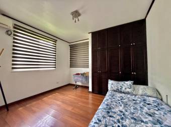 Venta de Encantadora Casa en Piedades, Santa Ana / Mls. 26-773 OFC JB