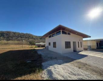 CASA NUEVA EN ALQUILER EN NICOYA-CONDOMINIO BRISAS DE LA SABANA