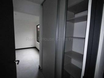 Alquiler de Apartamento en La Aurora de Heredia. RAH 27-817
