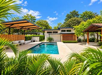 Casa vacacional con piscina privada cerca de Tamarindo