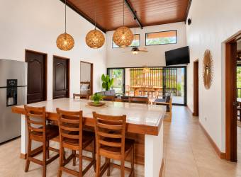 Casa vacacional con piscina privada cerca de Tamarindo Casa vacacional con piscina privada cerca de Tamarindo