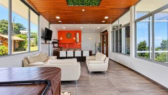 Venta de Casa de Lujo AMUEBLADA en San Rafael de Heredia. RAH 27-820