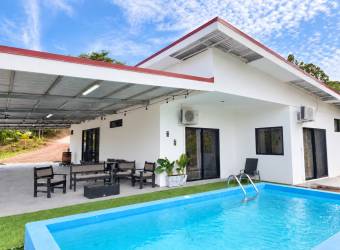 Casa amueblada de 3 habitaciones con piscina privada cerca de Tamarindo