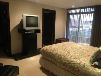 Venta de apartamento moderno con excelentes vistas en San Rafael de Escazú #27-799 GS
