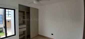 Alquiler de casa moderna en condominio en Guachipelín de Escazú #27-815 GS