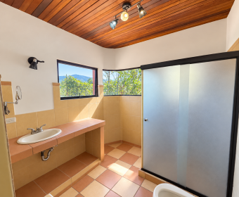 Casa a la venta en Santa Ana
