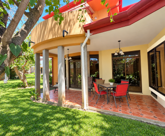 Casa a la venta en Santa Ana