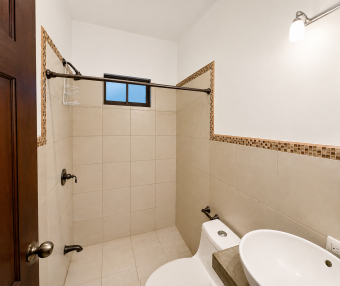 Casa de 2 plantas en alquiler y en venta en Ciudad Hacienda Los Reyes