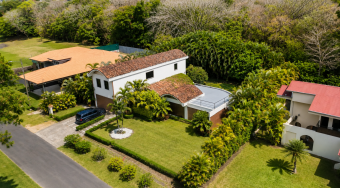 Casa de 2 plantas en alquiler y en venta en Ciudad Hacienda Los Reyes
