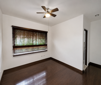 Casa de 2 plantas en alquiler y en venta en Ciudad Hacienda Los Reyes