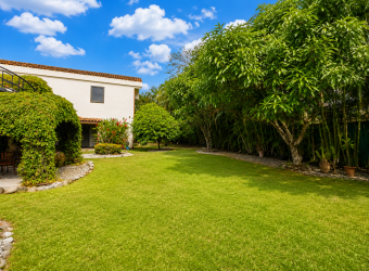 Casa de 2 plantas en alquiler y en venta en Ciudad Hacienda Los Reyes