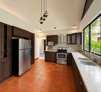 Casa de 2 plantas en alquiler y en venta en Ciudad Hacienda Los Reyes