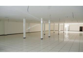 Excelente Centro Comercial en Escazu, $ 2,800,000, 10, San José, Escazú