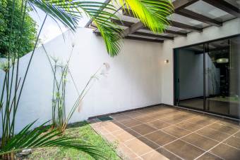 TERRAQUEA Vive en Hermosa casa en condominio Exclusivo en Brasil de Mora