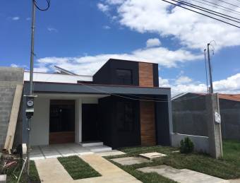 TERRAQUEA APROVECHE, FINANCIAMIENTO AL 100%. Hermosa Casa de 75m2 con acabados de Lujo