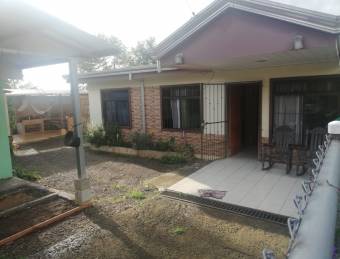 Se vende casa con rancho, Alajuela, Ciudad Quesada No.50