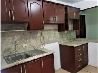 se vende excelente casa para inversion o familia grandes 20-1508