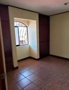 se vende casa espaciosa en el centro de santa ana 20-1527