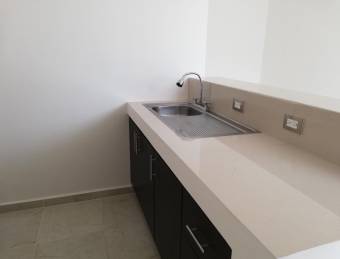 se alquila moderno y espacioso apartamento en san antonio de alajuela 20-478