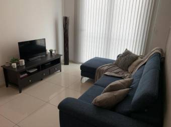 se alquila moderno apartamento amoblado en lagunilla Heredia 21-42