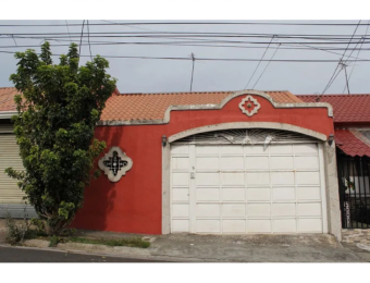 V#214 Segura Casa en Venta/Mozotal-Guadalupe