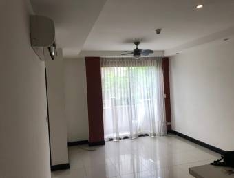 se alquila moderno apartamento 