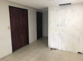 Venta de Local en Avalon, Santa Ana. 19-1133a, $ 150,000, 1, San José, Santa Ana