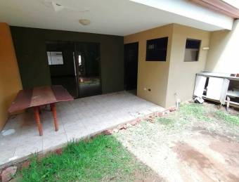 se vende casa en lomas de ayarco 21-250