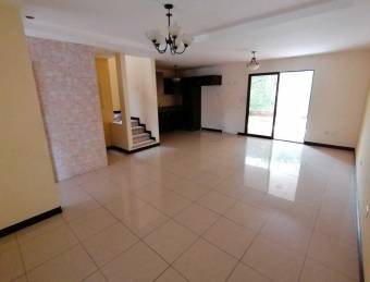 se vende casa en lomas de ayarco 21-250