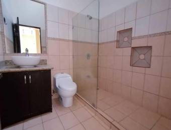 se vende casa en lomas de ayarco 21-250