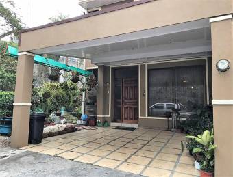 se vende casa en la Trinidad  Moravia 21-259