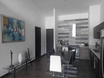 Venta de Casa en Barva, Heredia. Esquinera. 20-1713a