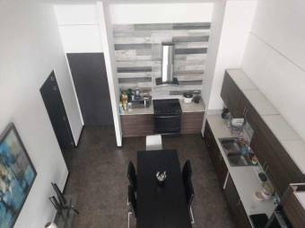 Alquiler de Apartamento tipo Loft, Santa Ana. 20-2117a