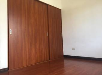 Alquiler de Apartamento en Escazú. 21-41a